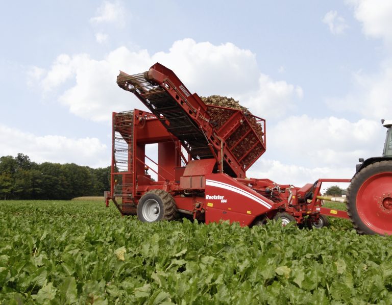 AVALES DE SAECA PARA PRÉSTAMOS PARA FINANCIAR LA ADQUISICIÓN DE MAQUINARIA AGRÍCOLA