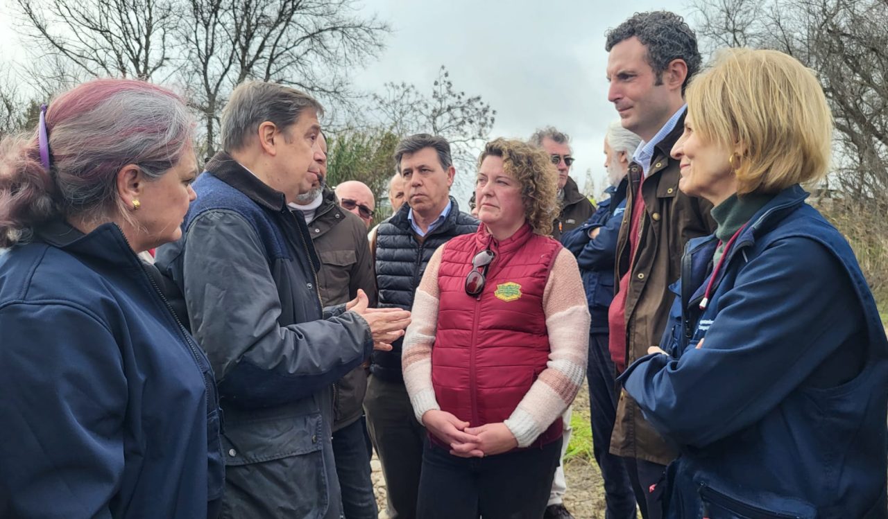 ASAJA Cádiz y COAG Cádiz piden al ministro Planas ayudas urgentes en su visita a la zona cero de las inundaciones